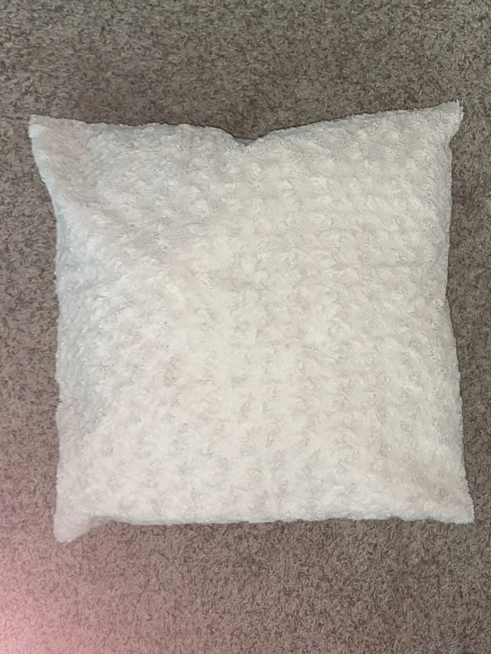Luxury White/Creme Textured Decorative Throw Pillow Set